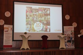 Jubiläumsbroschüre 30 Jahre NÖ ARGE für Pflege und Betreuung;