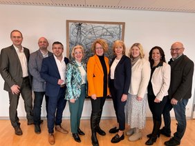 Das neue Vorstandsteam der NÖ ARGE für Pflege und Betreuung schaute für einen Antrittsbesuch bei Landesrätin Christiane Teschl-Hofmeister in St. Pölten vorbei; 