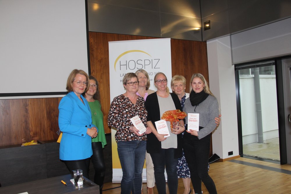 Ehrung des PBZ Tulln durch Landesrätin Mag.a Teschl-Hofmeister und LAbg. Mag.a Scheele;