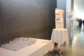 Die MediCare Personaldienstleistungen GmbH war als Aussteller vor Ort vertreten; 